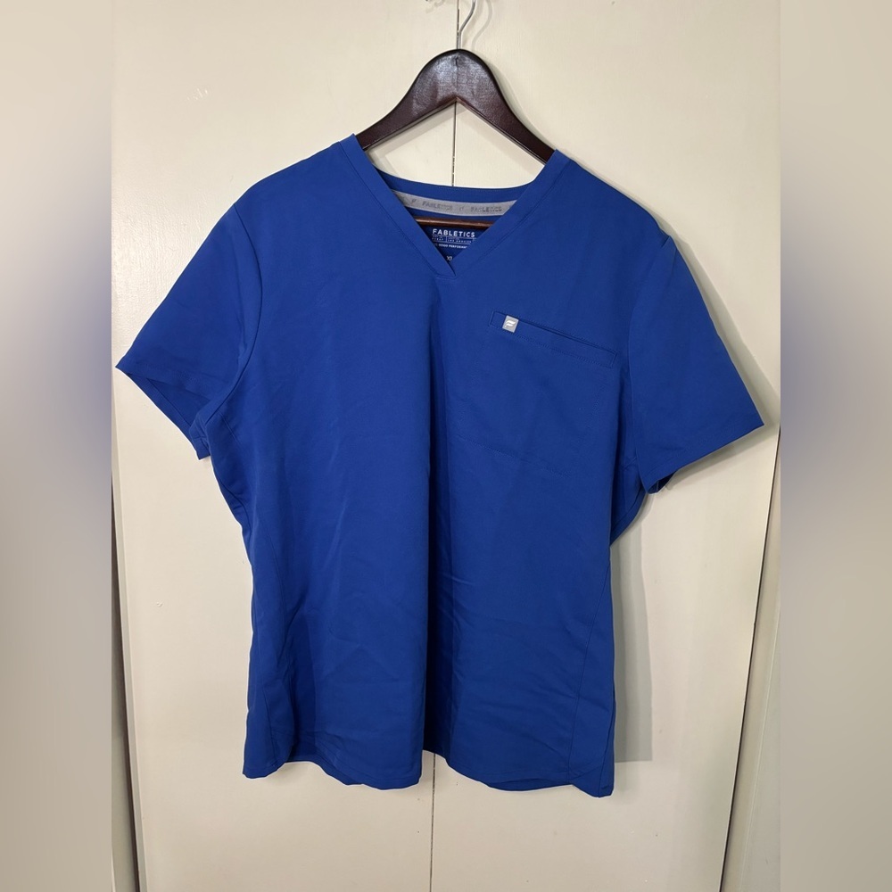 Fabletics Blue Scrub Set